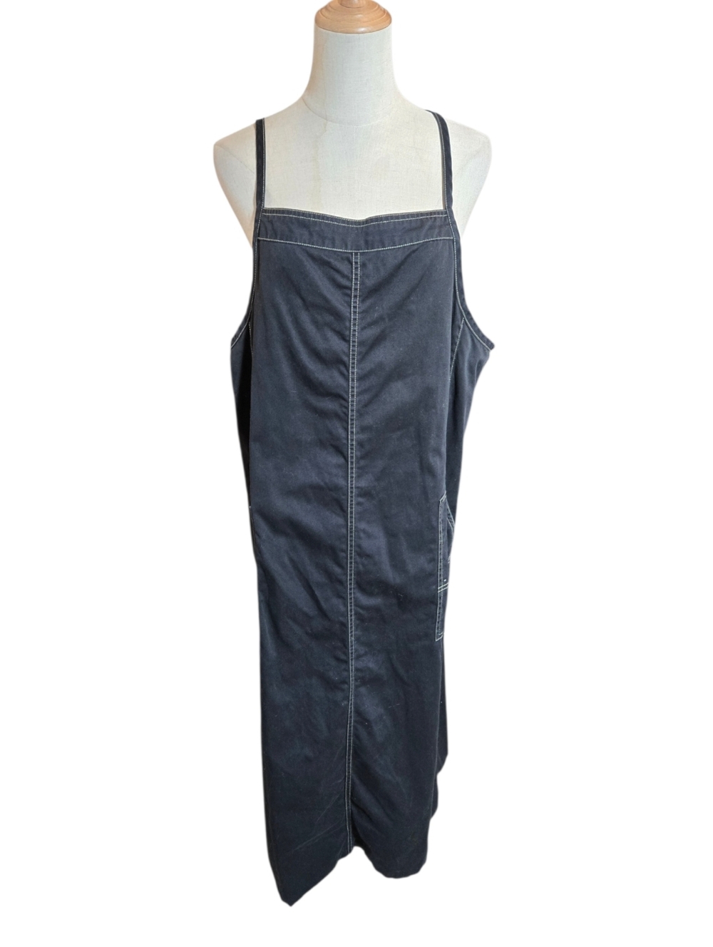 Faded Glory Vintage Black Midi Jumper Dress